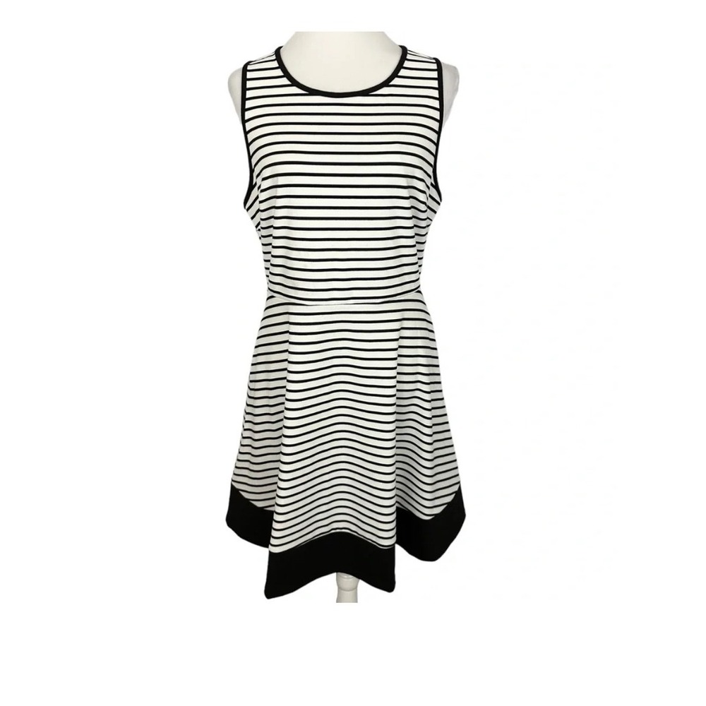 Nicole Miller New York Black White Striped Sleeveless Fit & Flare Dress Medium